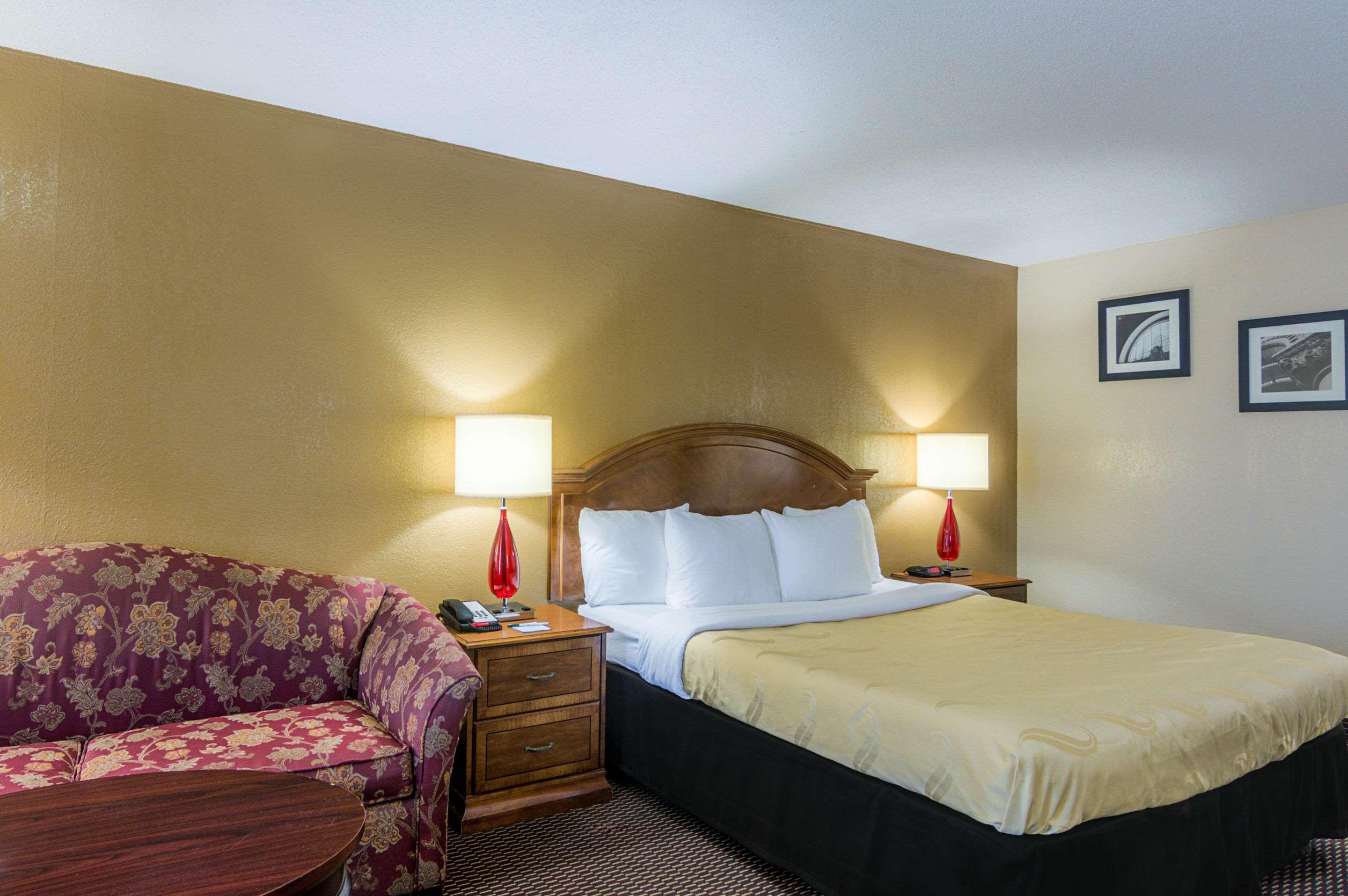 Quality Inn Shawnee I-40 Extérieur photo