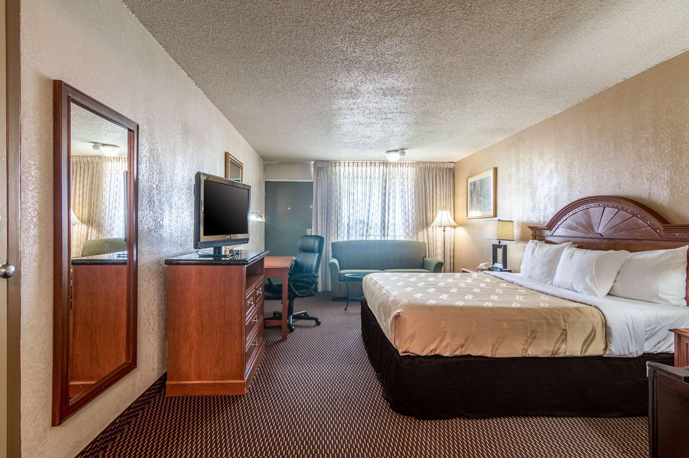 Quality Inn Shawnee I-40 Extérieur photo