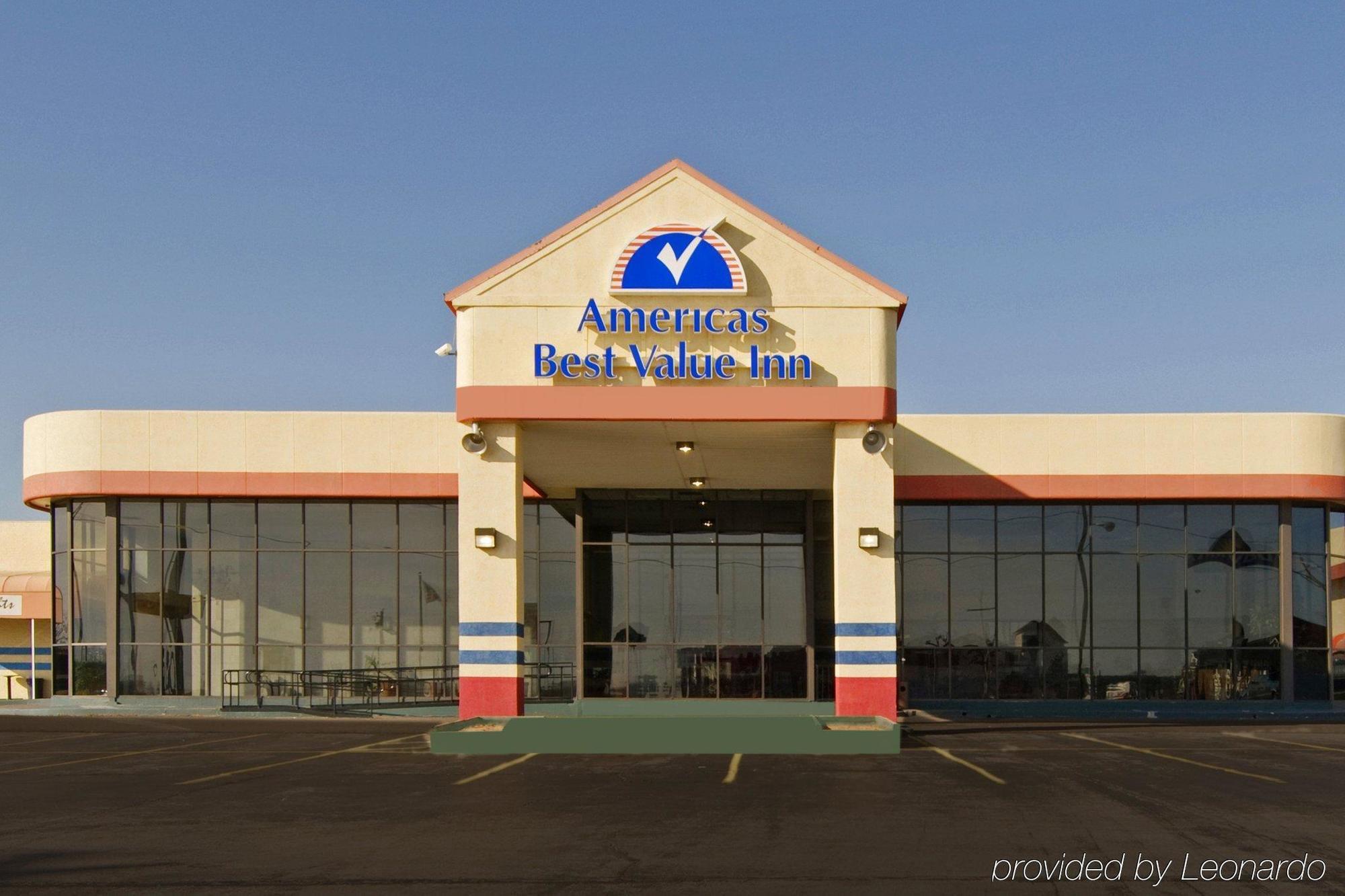 Quality Inn Shawnee I-40 Extérieur photo