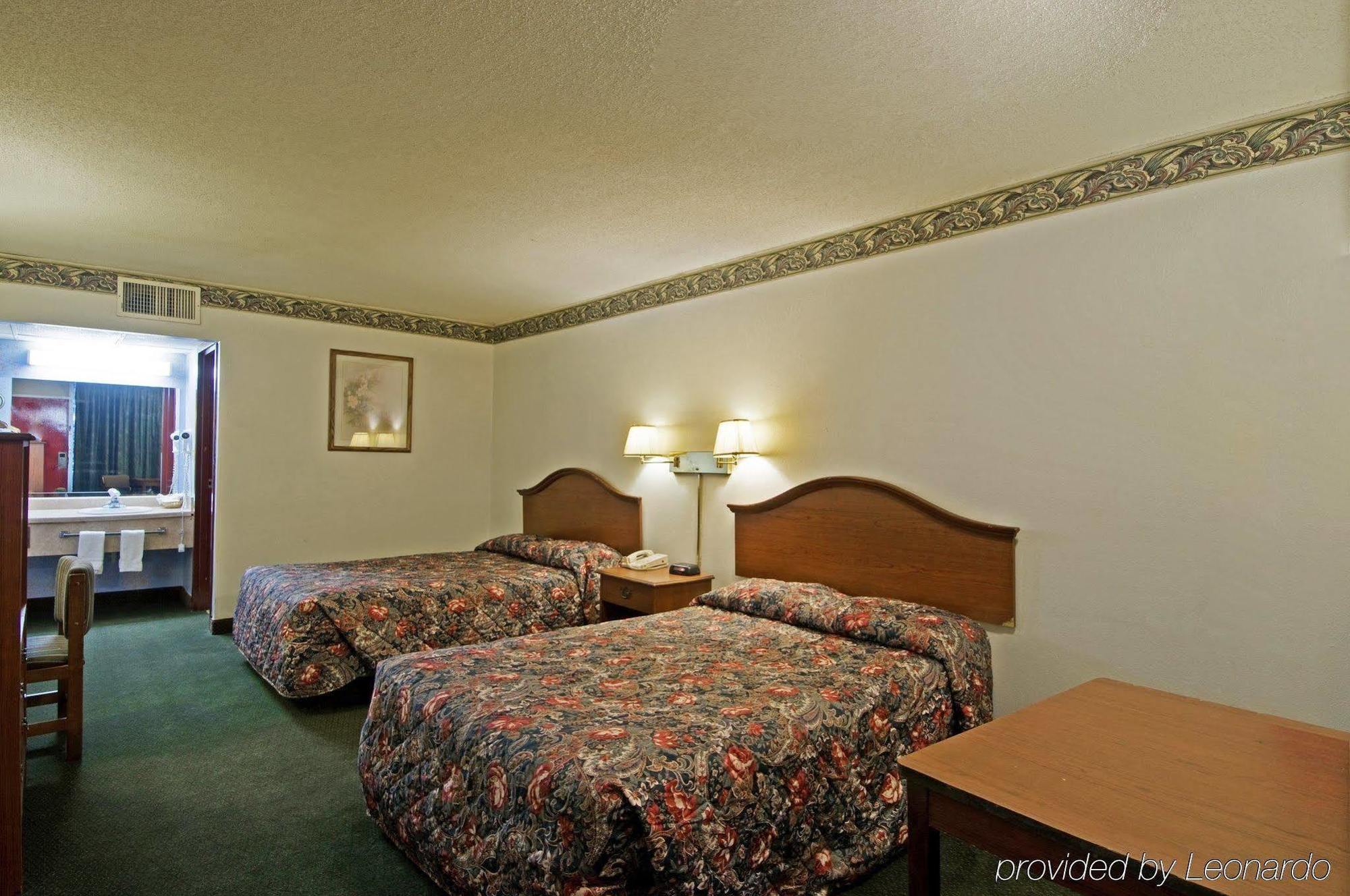 Quality Inn Shawnee I-40 Chambre photo
