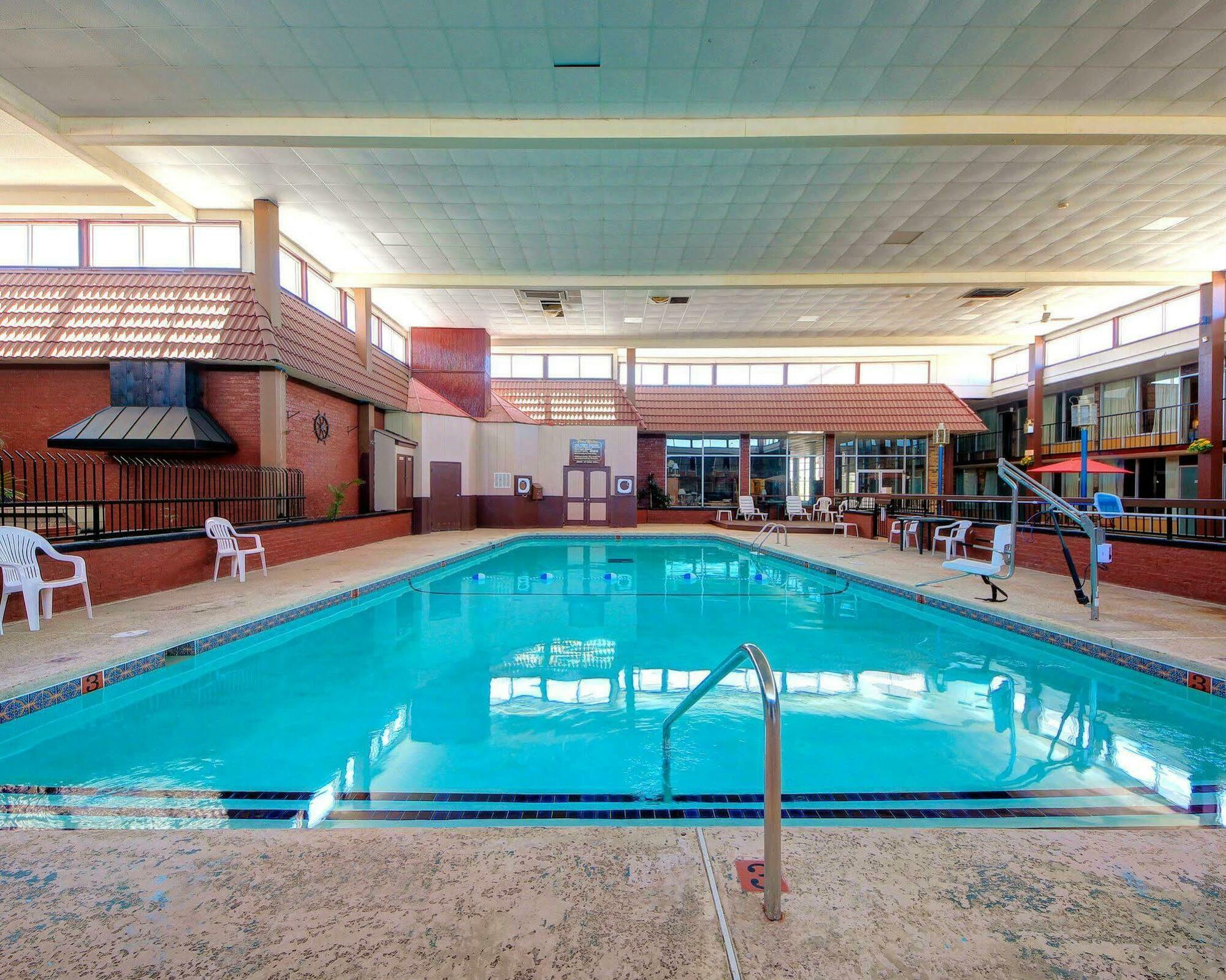 Quality Inn Shawnee I-40 Extérieur photo